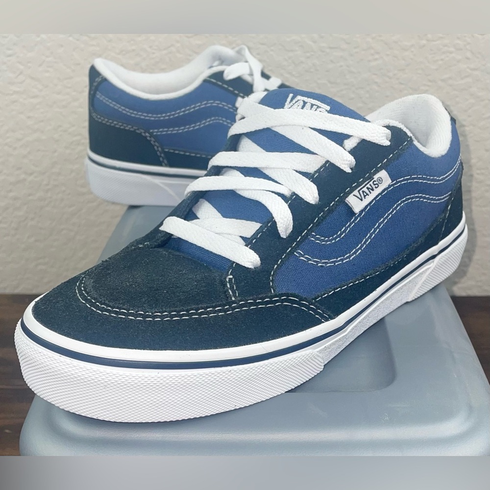 Vans Unisex Off The Wall 721454 Black and Blue Casual Shoes Sneakers Sz 4 Youth